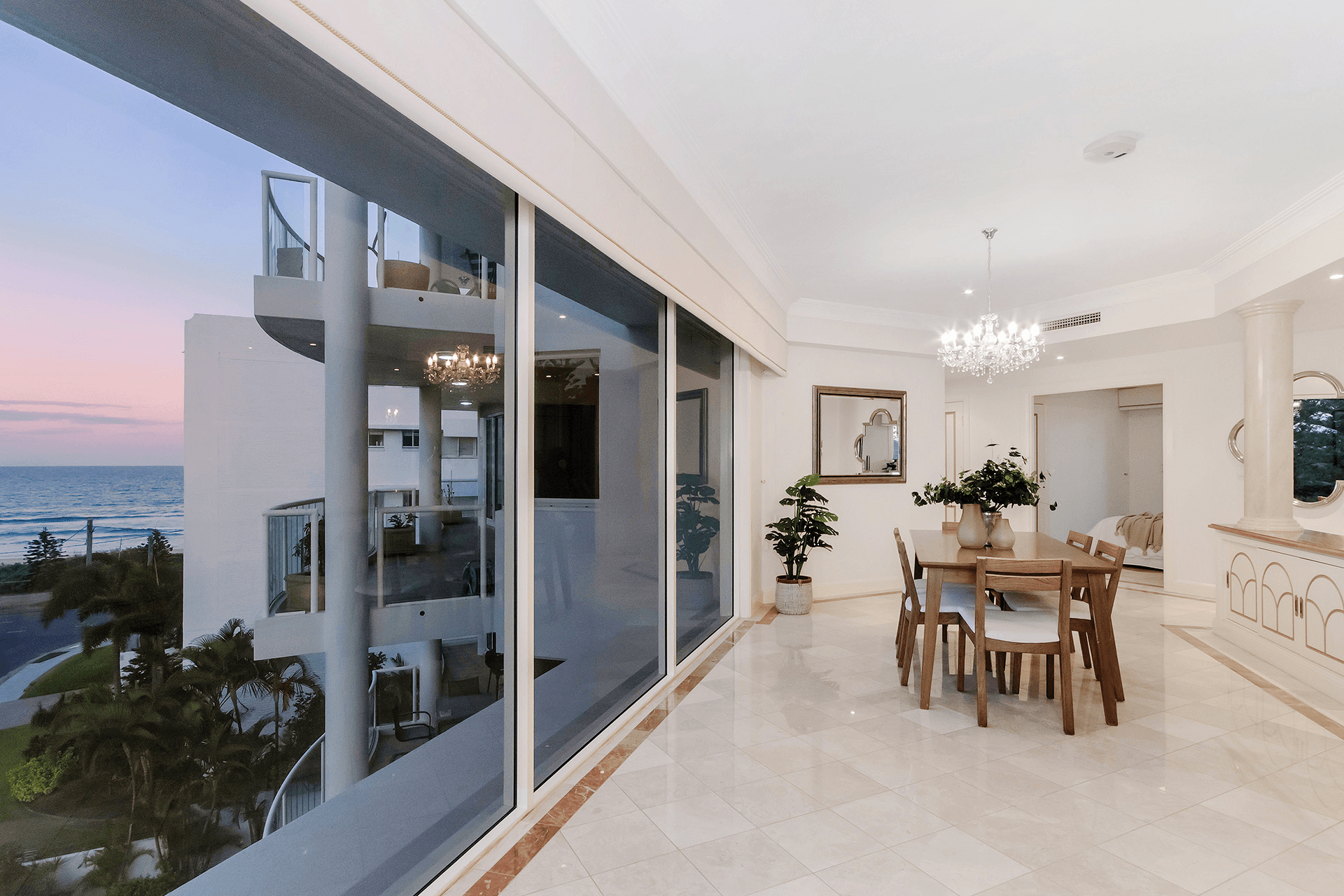 5/106 Old Burleigh Road, Broadbeach, QLD 4218