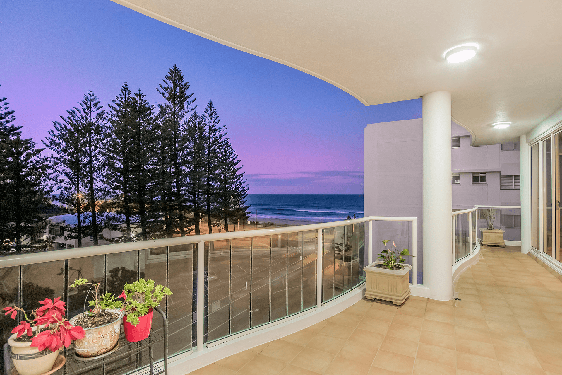 5/106 Old Burleigh Road, Broadbeach, QLD 4218