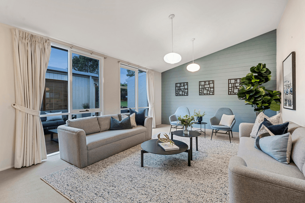 14 St Georges Court, GLEN WAVERLEY, VIC 3150