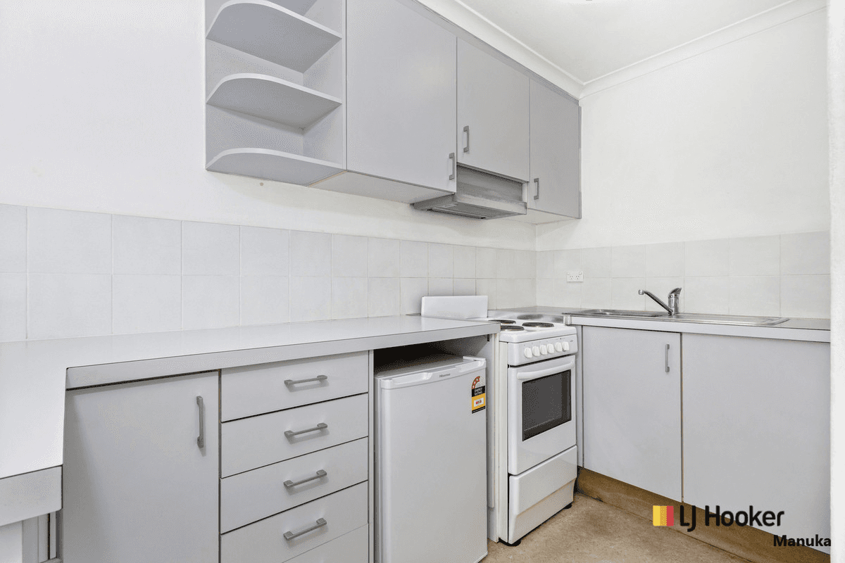 14/46 McMillian Crescent, NARRABUNDAH, ACT 2604