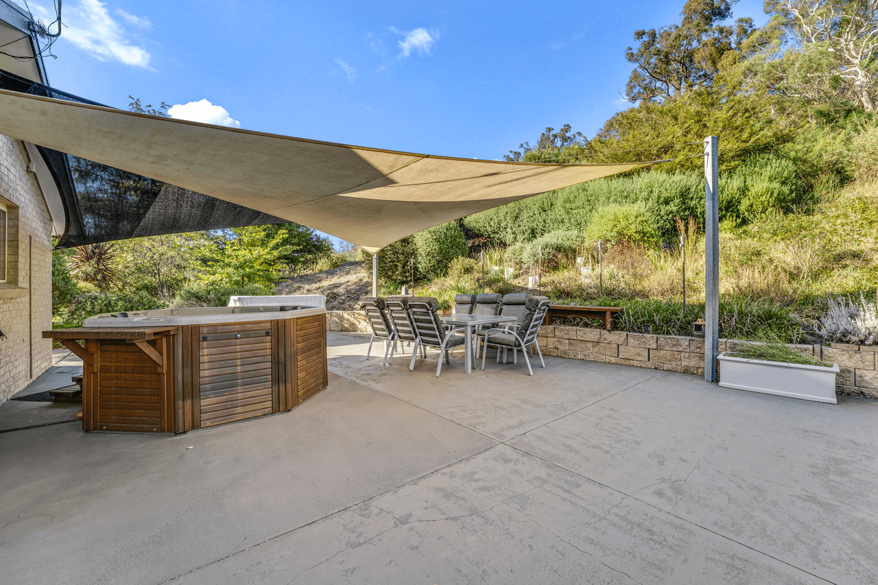 81 Coxs River Road, LITTLE HARTLEY, NSW 2790