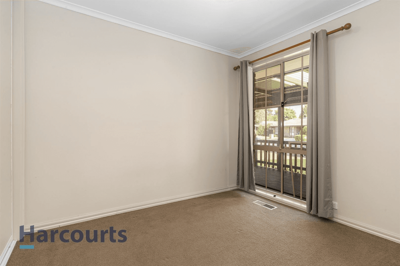 75 Luscombe Avenue, Carrum Downs, VIC 3201