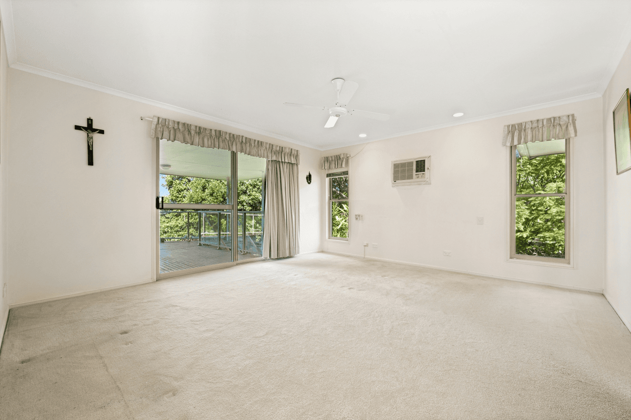 12 Le Claire Place, BUDERIM, QLD 4556