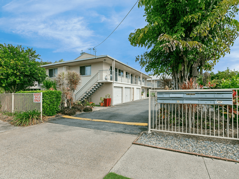 1/239-241 Lyons Street, WESTCOURT, QLD 4870