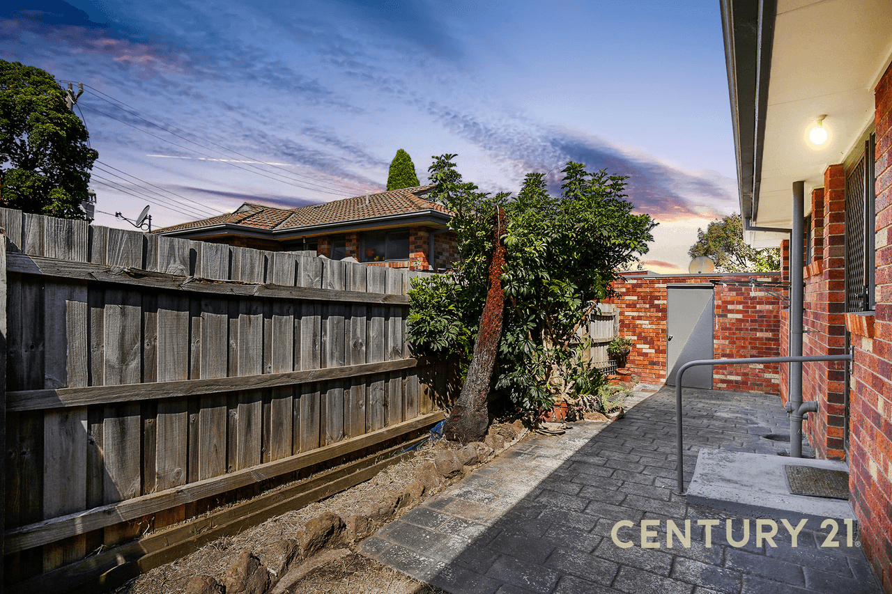 8/7-11 Hutton Street, Dandenong, VIC 3175