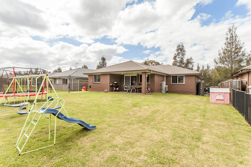 21 Stonebridge Dr, CESSNOCK, NSW 2325