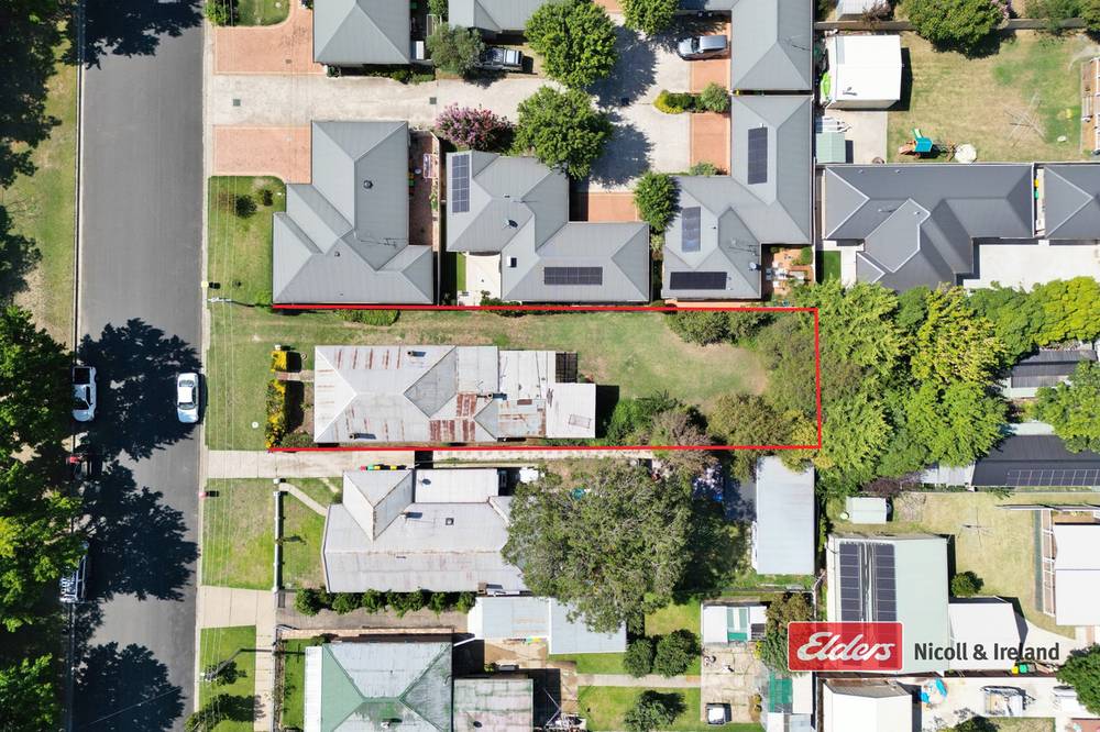 10 Kefford Street, Bathurst, NSW 2795