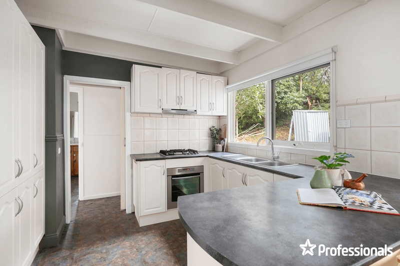 44 Francis Crescent, Ferntree Gully, VIC 3156
