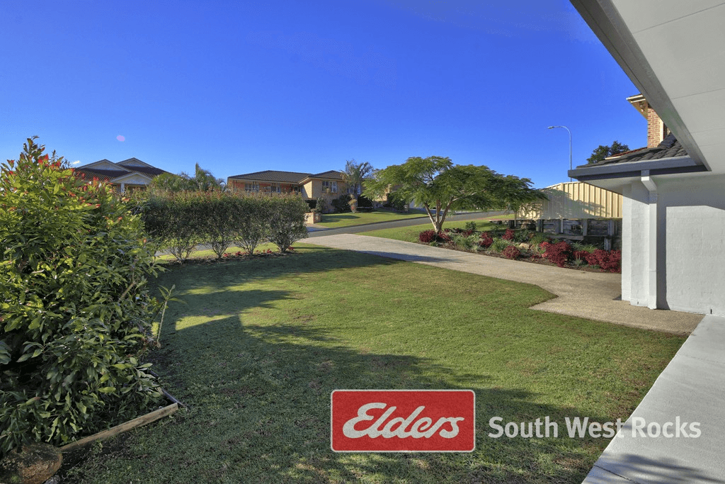 26 RAFFERTY Crescent, SOUTH WEST ROCKS, NSW 2431