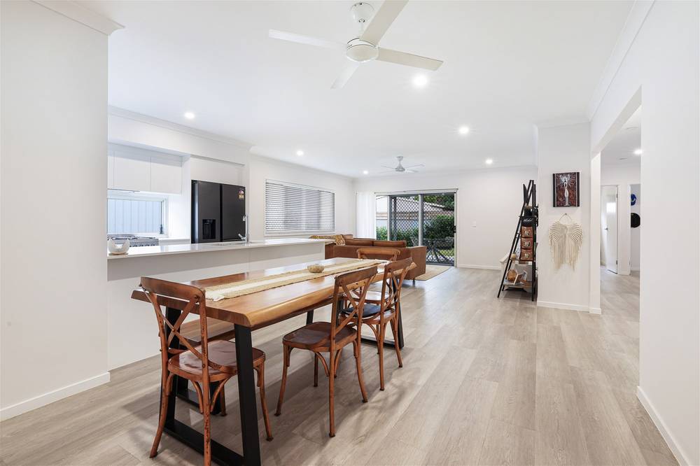 61 Orchid Drive, MOORE PARK BEACH, QLD 4670