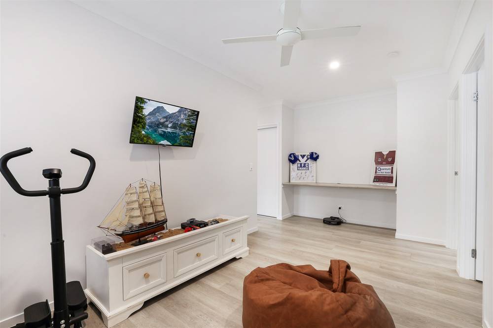 61 Orchid Drive, MOORE PARK BEACH, QLD 4670