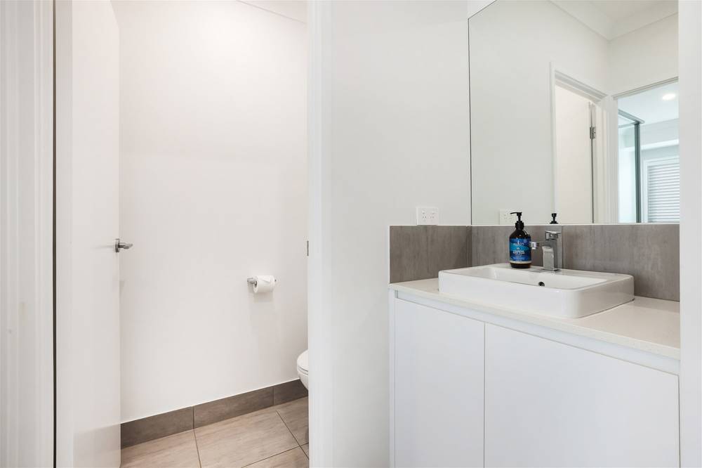 61 Orchid Drive, MOORE PARK BEACH, QLD 4670