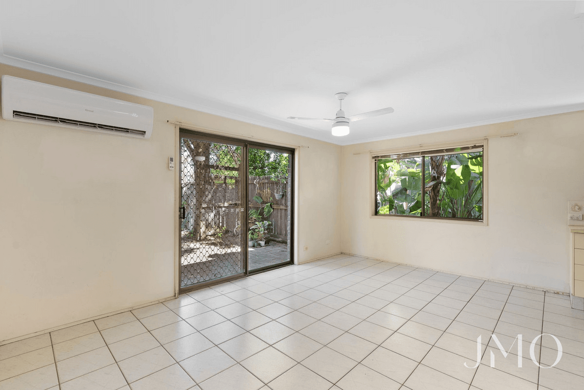 24 Kaiser Drive, Windaroo, QLD 4207