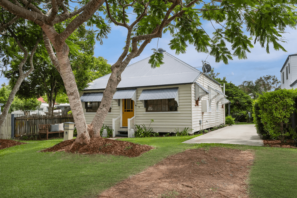 15 Short Street, Ipswich, QLD 4305