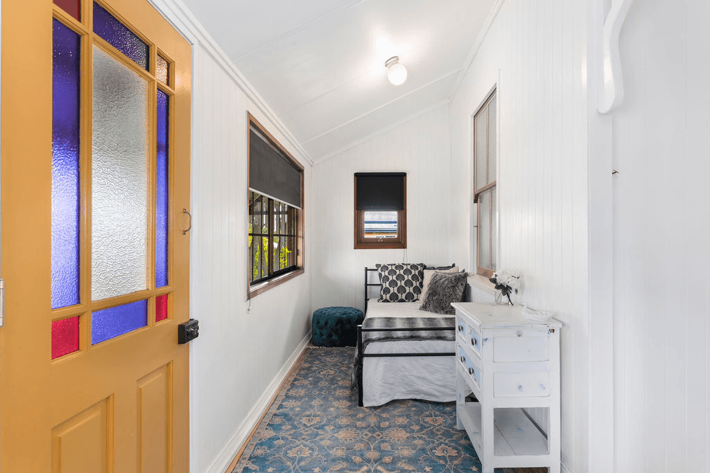15 Short Street, Ipswich, QLD 4305