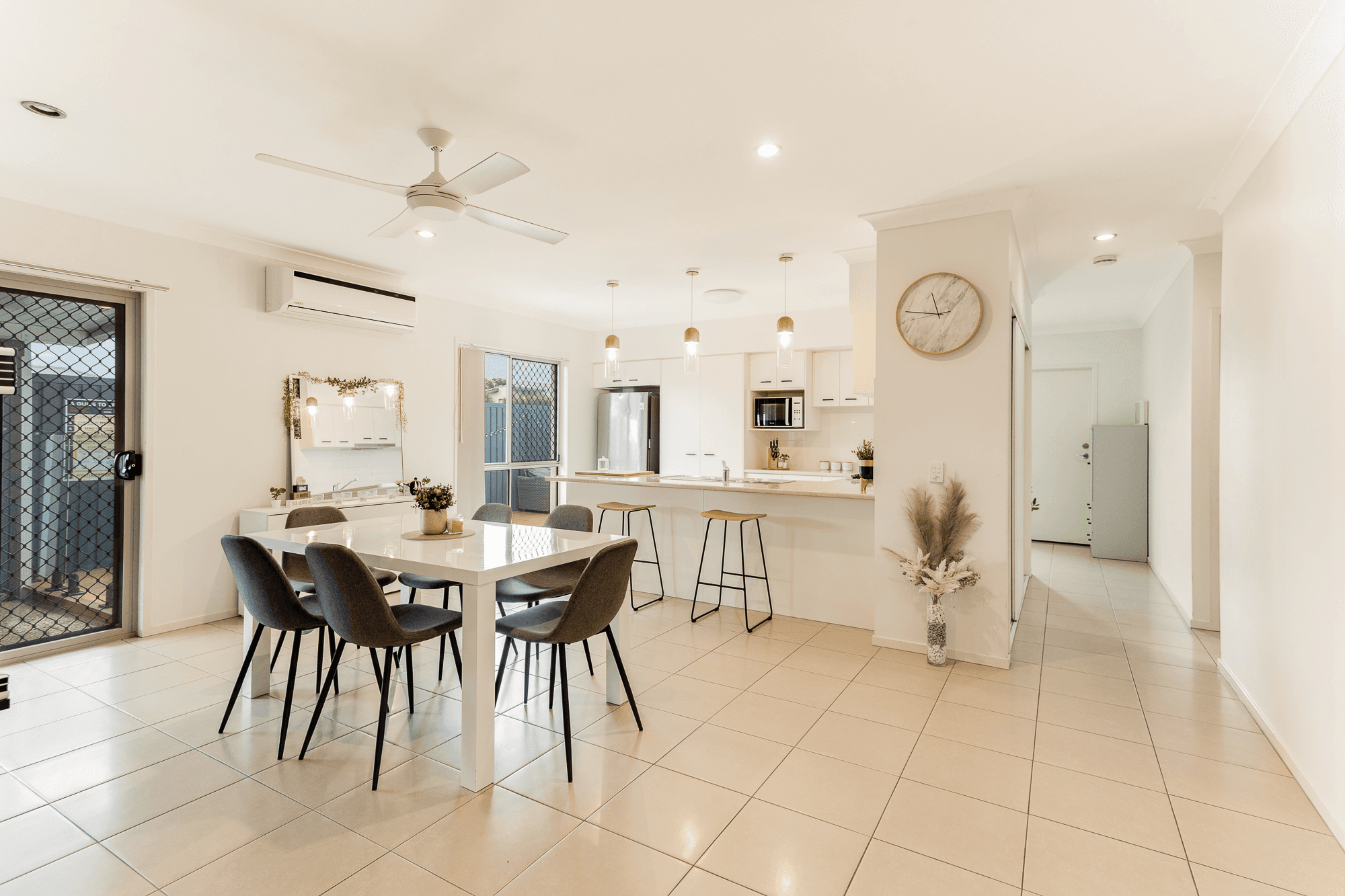 2 Bellthorpe Circuit, Kallangur, QLD 4503