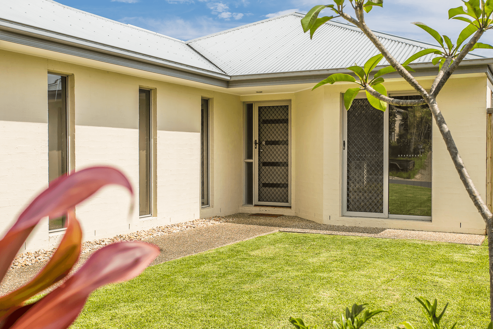 2 Bellthorpe Circuit, Kallangur, QLD 4503