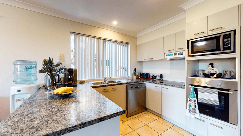 20/3-15 Fortuna Place, PARKWOOD, QLD 4214