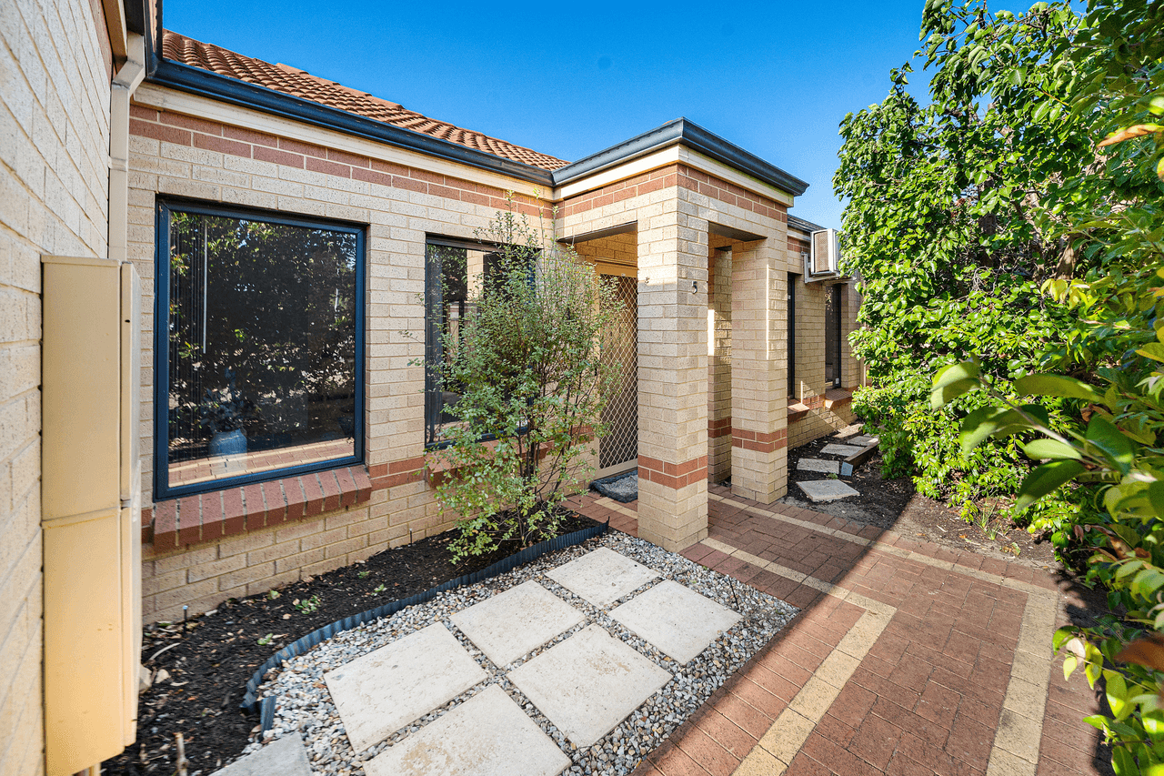 5/786  KARRINYUP Road, BALCATTA, WA 6021