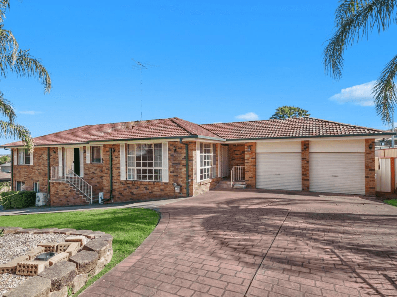 13 Bradfield Place, DOONSIDE, NSW 2767