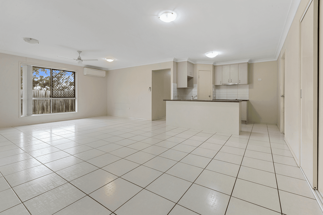 9 Gordon Drive, BELLBIRD PARK, QLD 4300