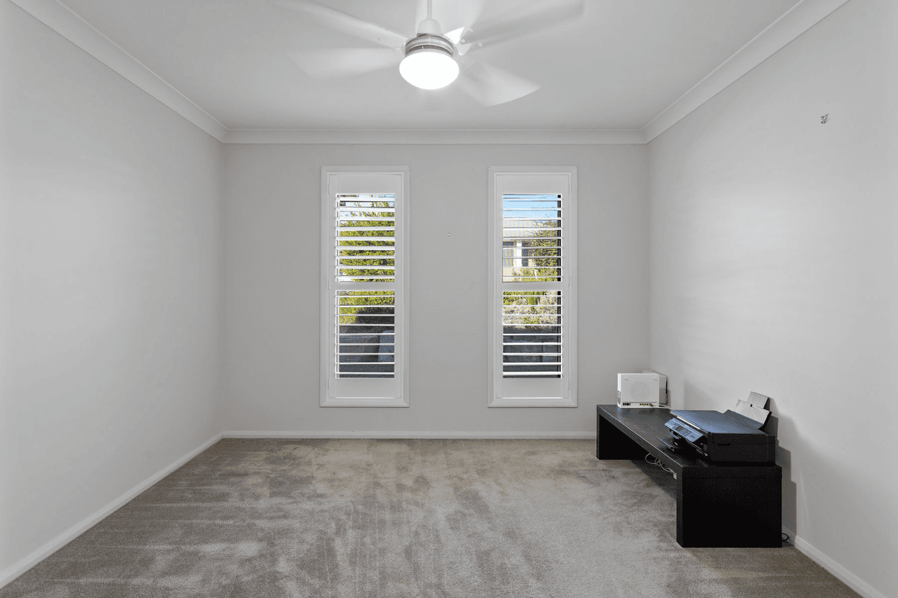 8  Pelling Court, WESTBROOK, QLD 4350
