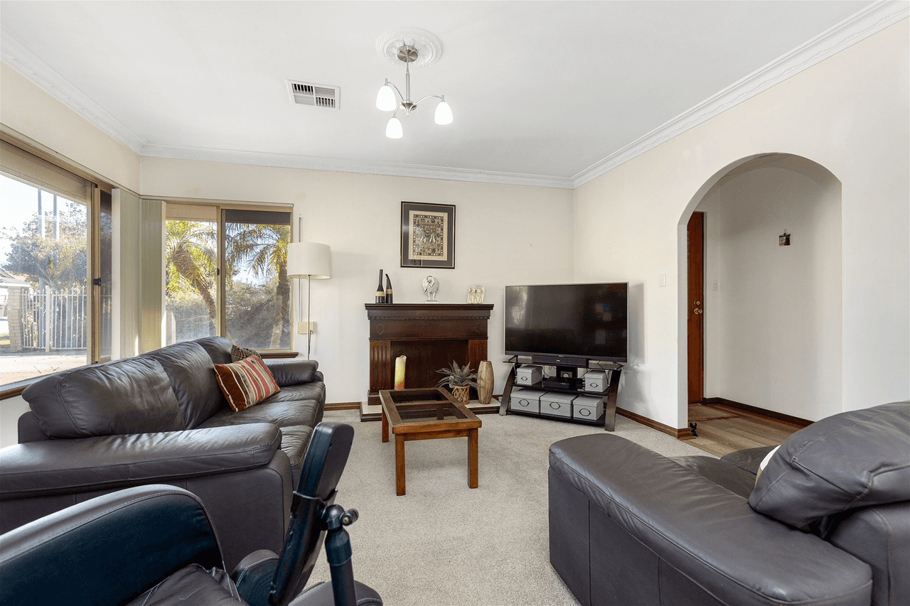 123B Widgee Road, NORANDA, WA 6062