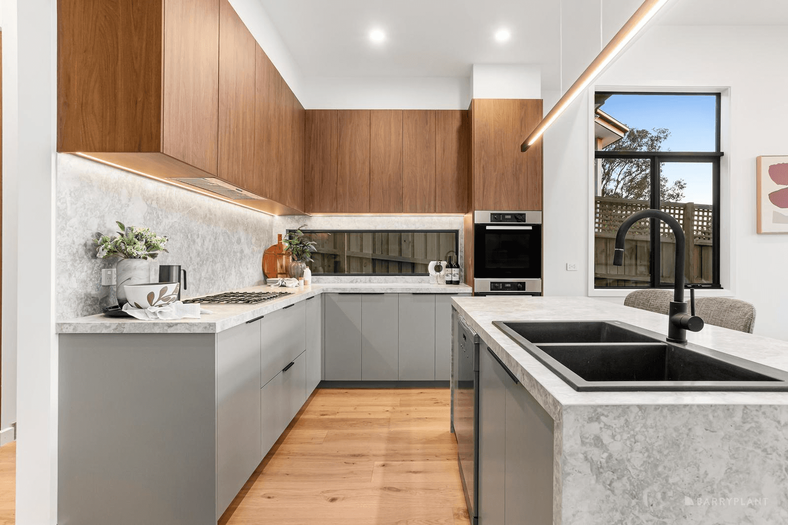 279 Blackburn Road, DONCASTER EAST, VIC 3109