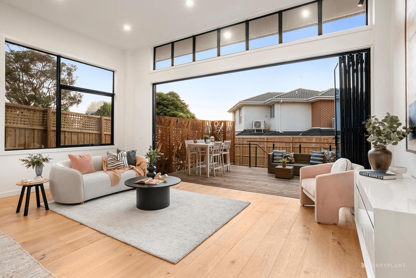 279 Blackburn Road, DONCASTER EAST, VIC 3109