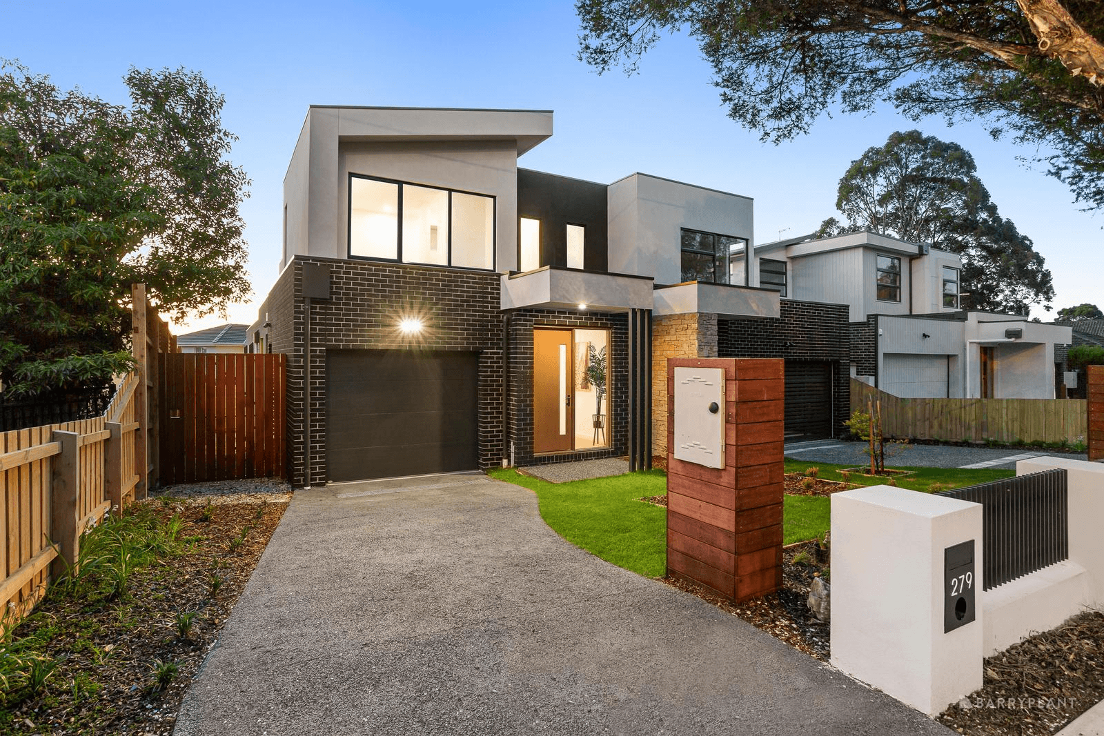 279 Blackburn Road, DONCASTER EAST, VIC 3109