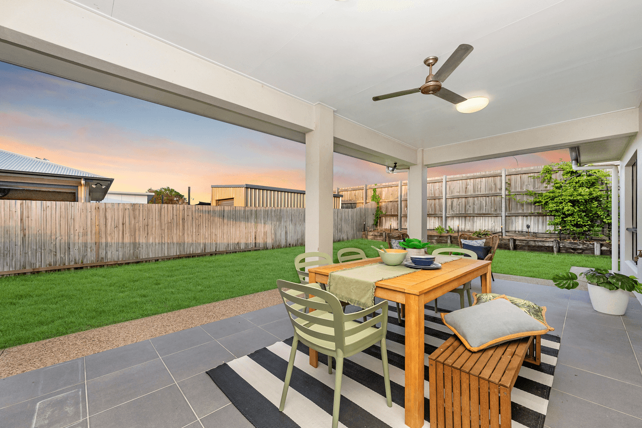 18 Broadwater Terrace, IDALIA, QLD 4811