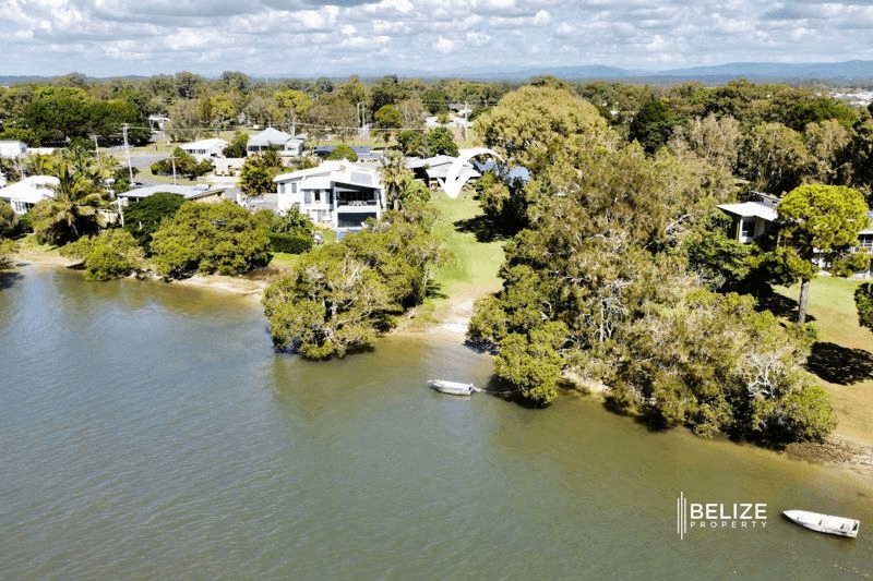 32 Bay Drive, JACOBS WELL, QLD 4208