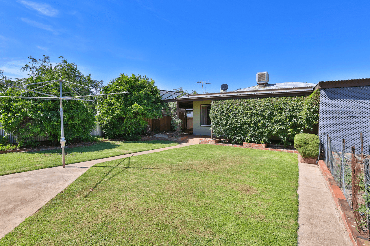 10 Tecoma Street, Red Cliffs, VIC 3496