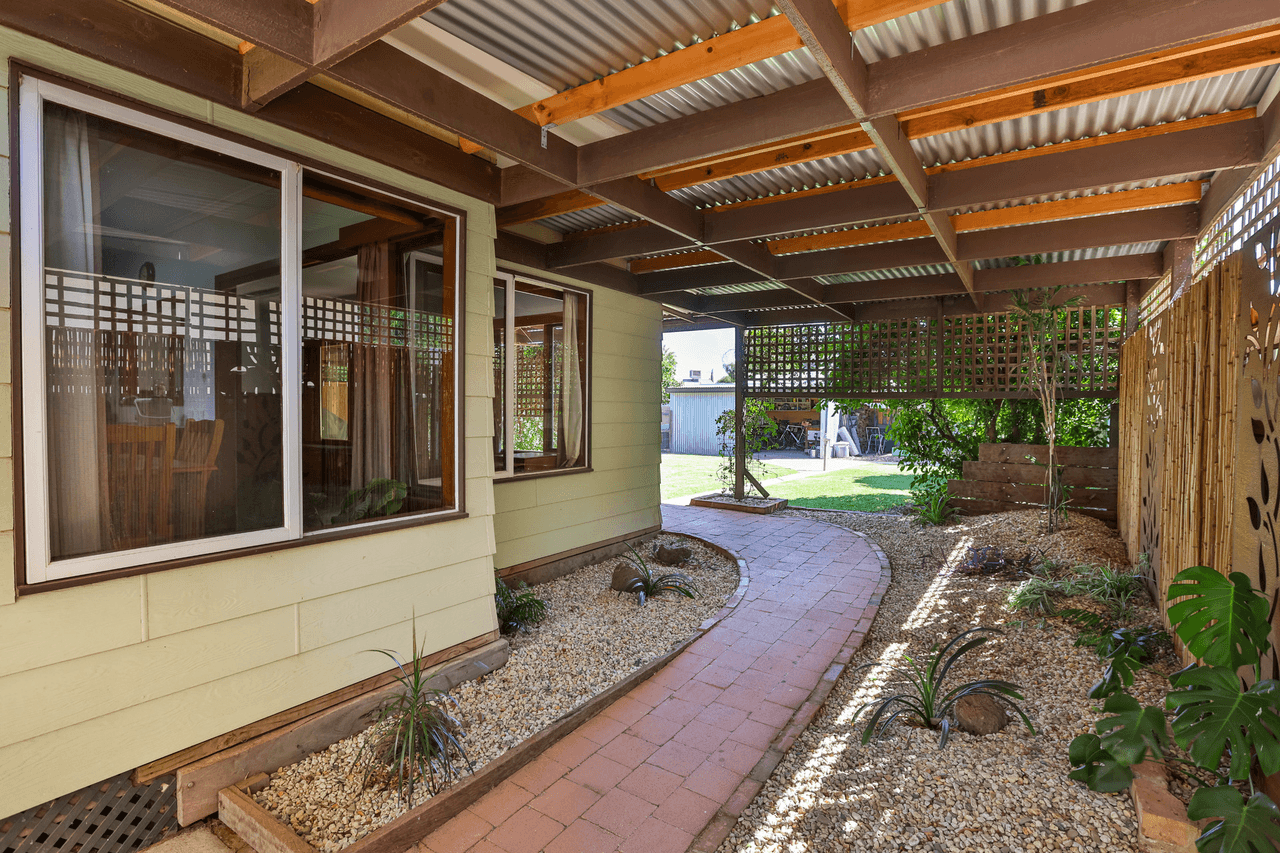 10 Tecoma Street, Red Cliffs, VIC 3496