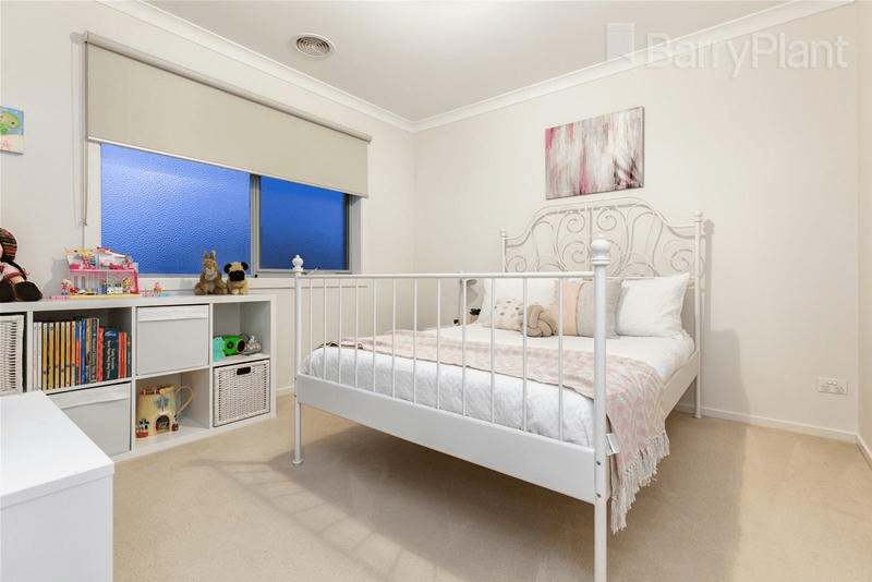 13 Edgecomb Street, Keysborough, VIC 3173