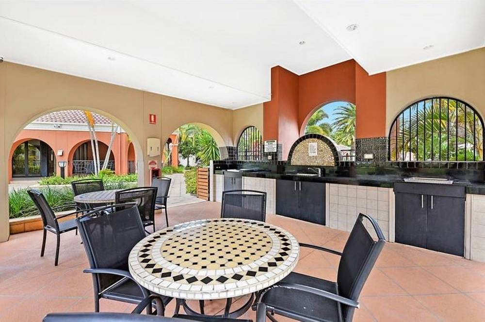 31/7 Elliott Street, Surfers Paradise, QLD 4217