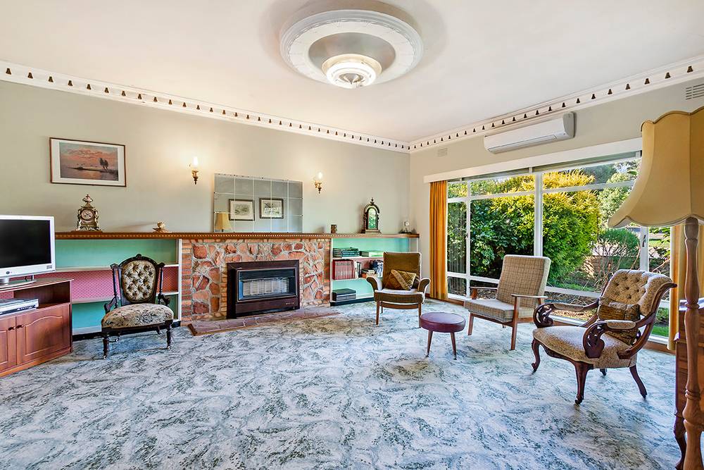 115  BALLARAT Road, HAMILTON, VIC 3300