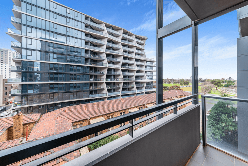 511/74 Queens Road, MELBOURNE, VIC 3004