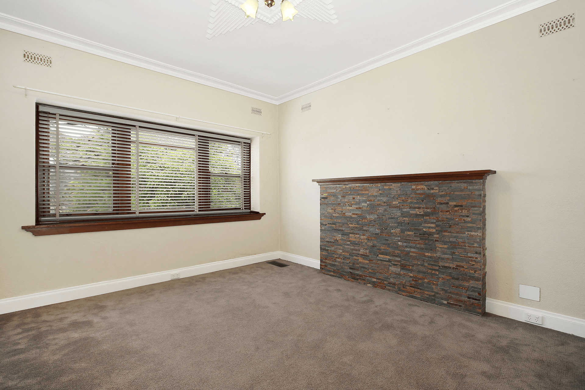 871 Miller Street, West Albury, NSW 2640