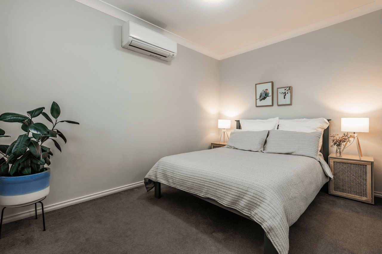 2/24 Mountfield Road, MITCHAM, VIC 3132