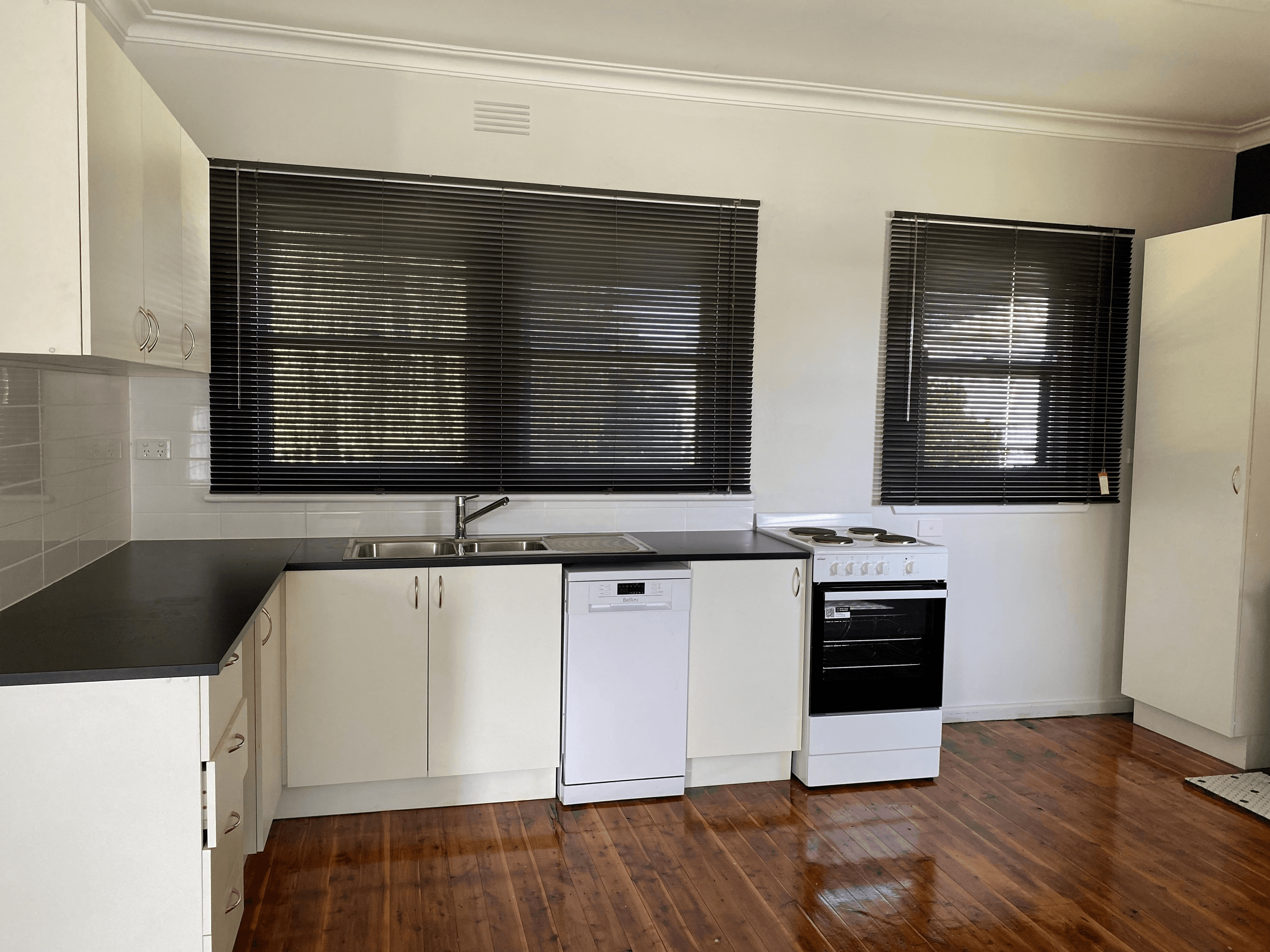 31 Walker Street, Corowa, NSW 2646