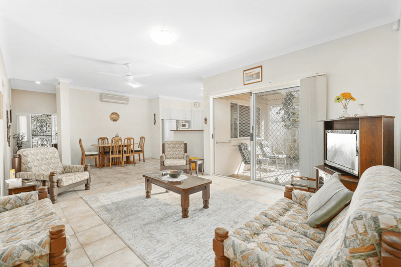 23 Schooner Court, Burleigh Waters, QLD 4220