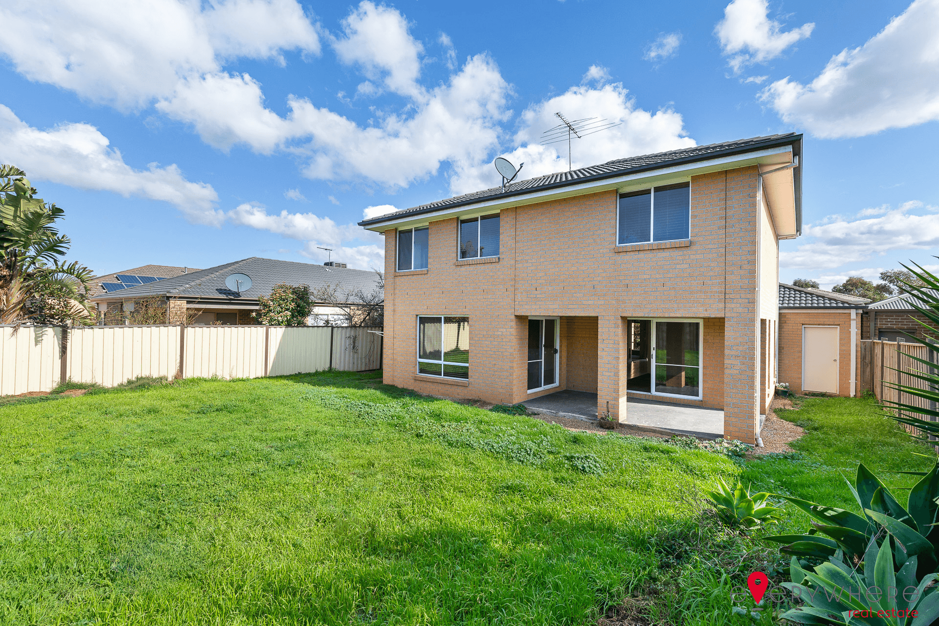 14 Waterhaven Boulevard, POINT COOK, VIC 3030