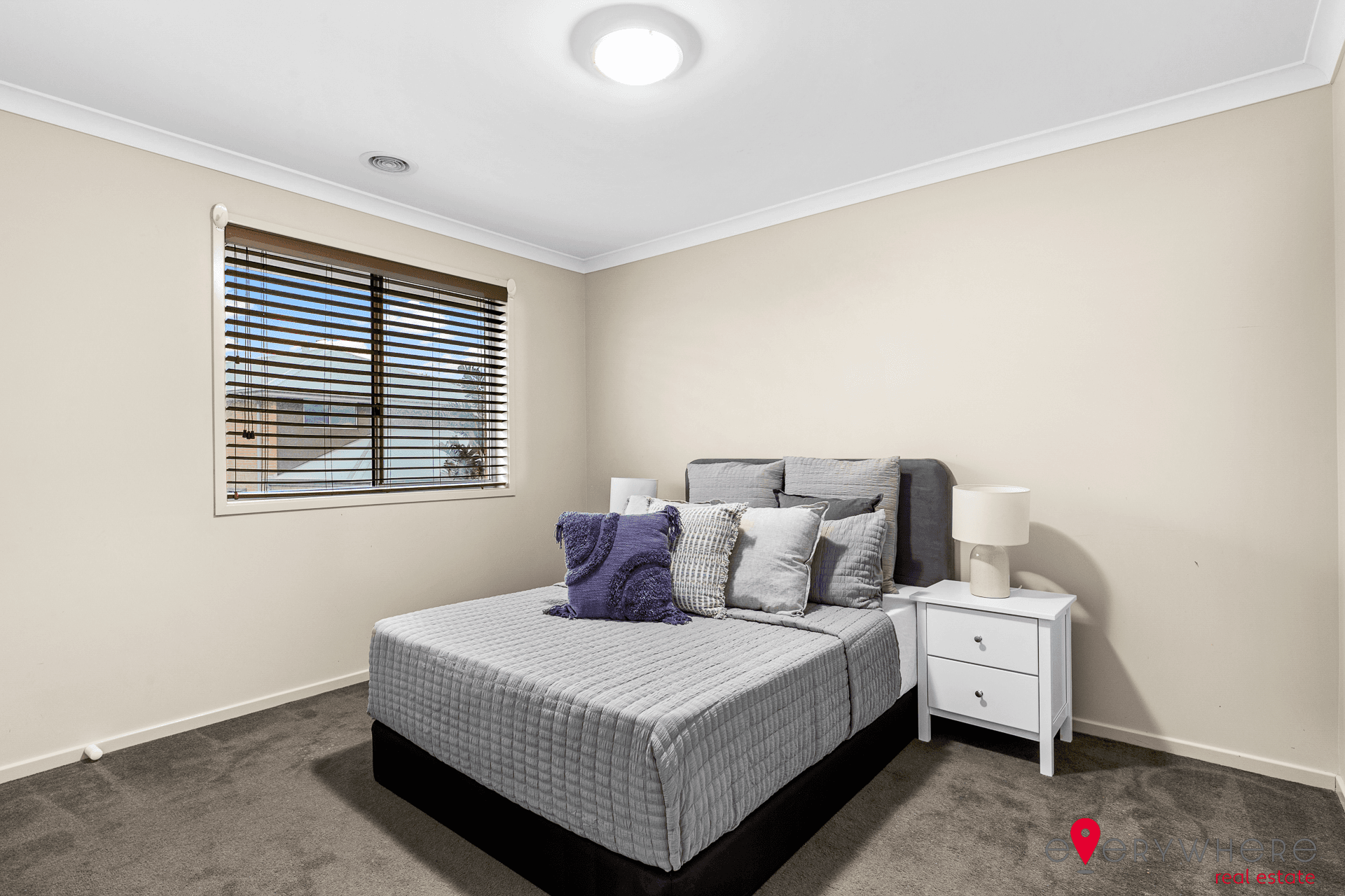 14 Waterhaven Boulevard, POINT COOK, VIC 3030