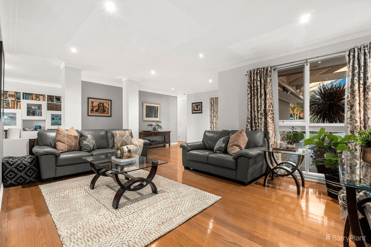 19 Jindalee Avenue, YALLAMBIE, VIC 3085