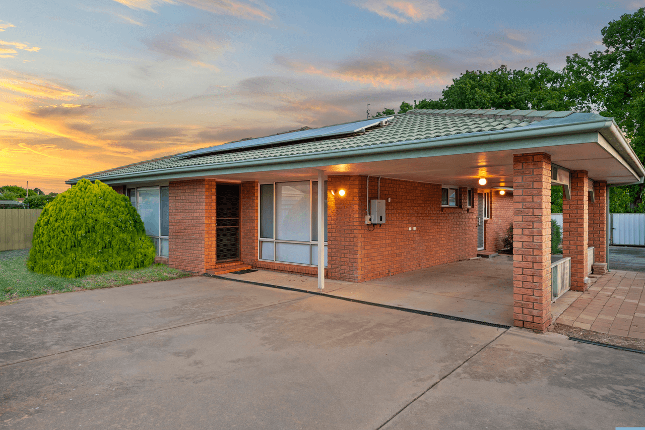 2/37 Calaway Street, Tocumwal, NSW 2714