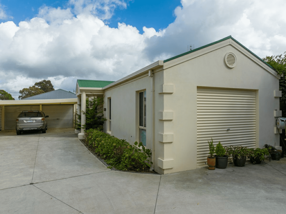 17 Waterloo Court, PAYNESVILLE, VIC 3880