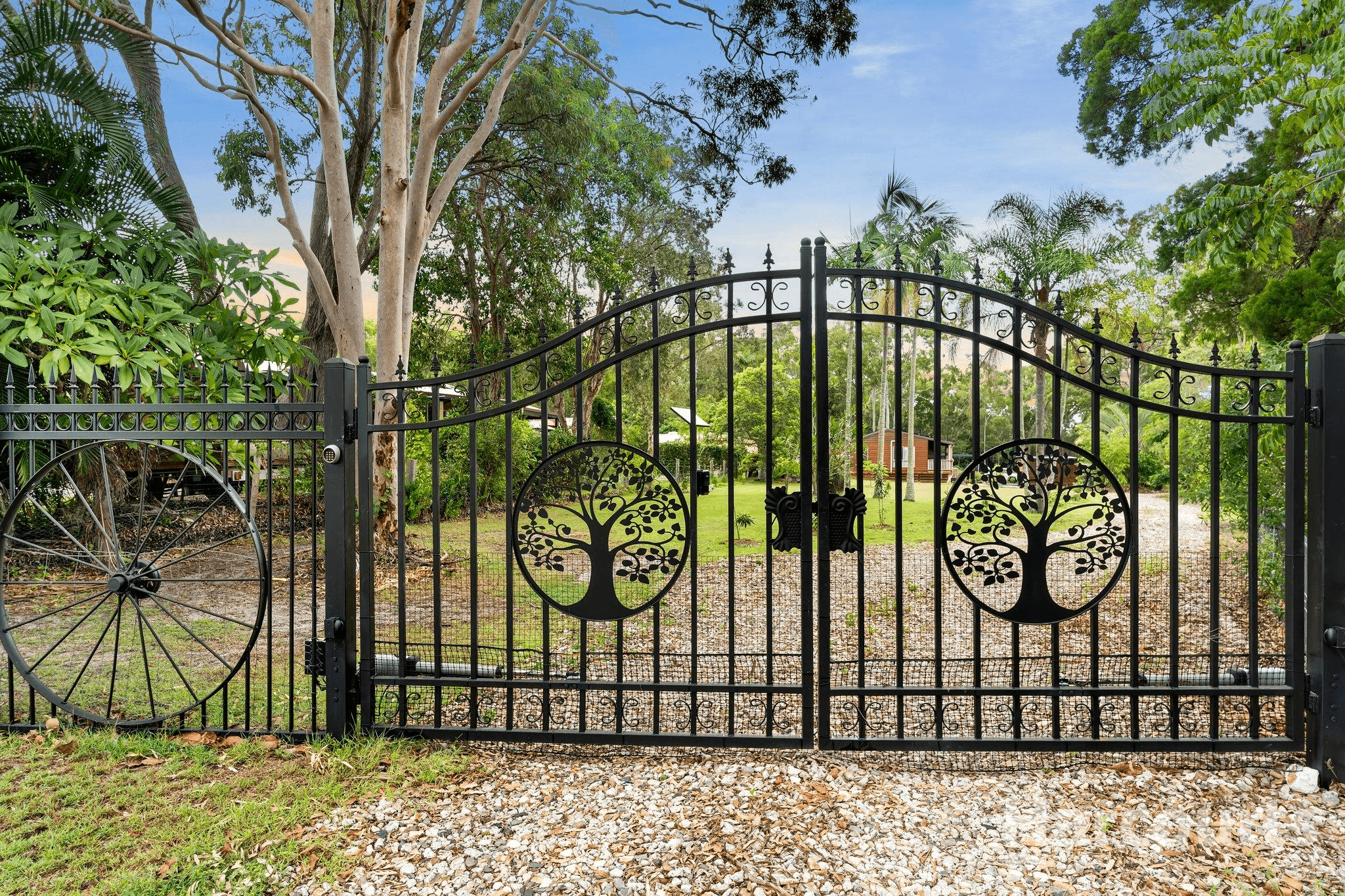 21 Delrose Court, TOOGOOM, QLD 4655