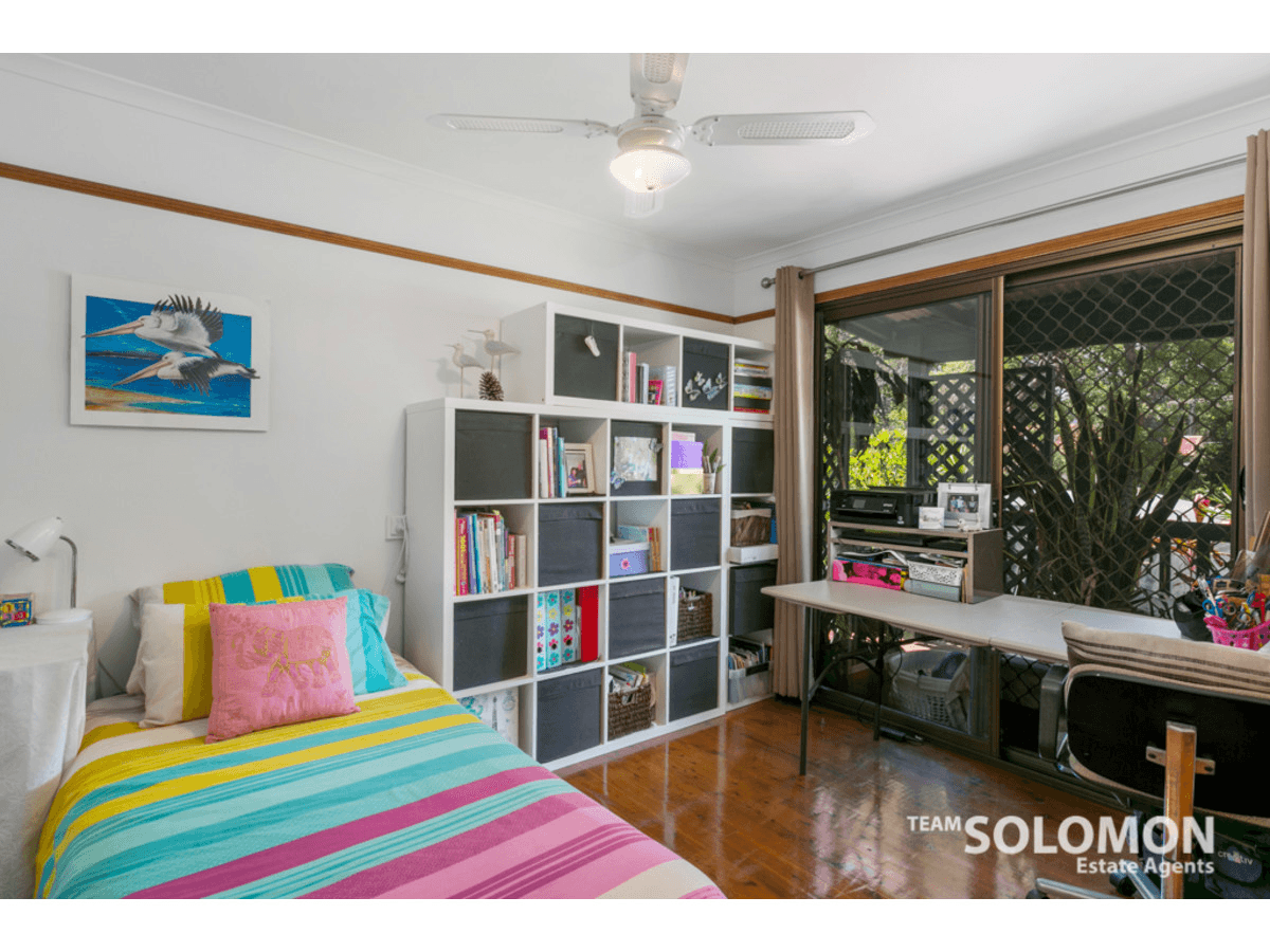 16 Mareela Street, Coochiemudlo Island, QLD 4184