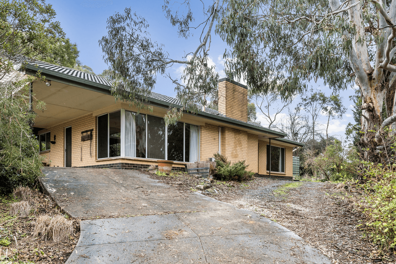 99 Peacock Road South, OAKBANK, SA 5243